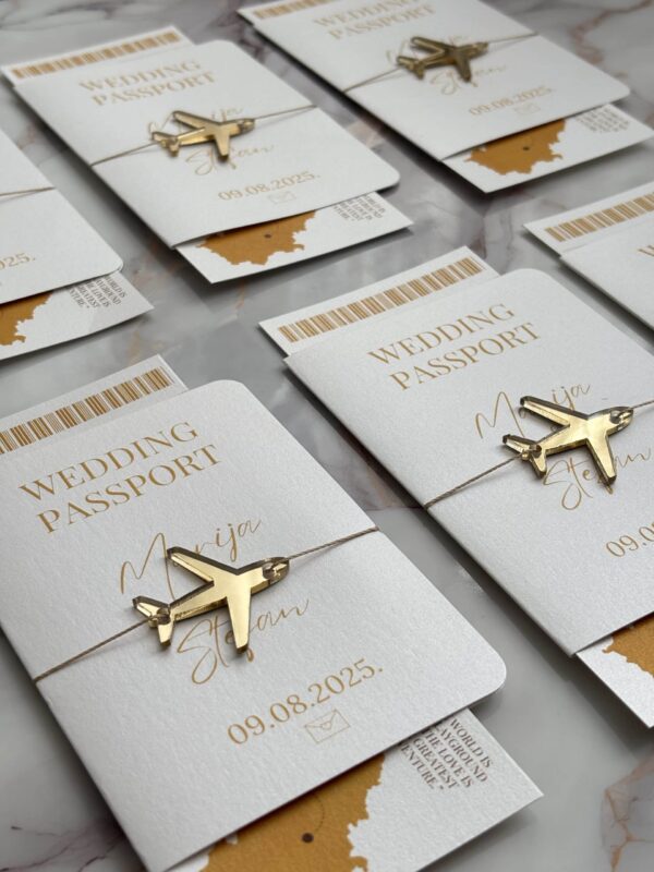 Wedding passport invitation card with airplane charm for Pasoš pozivnica.